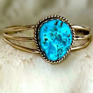 Vintage Navajo Sterling Silver & Turquoise Open Bangle Bracelet